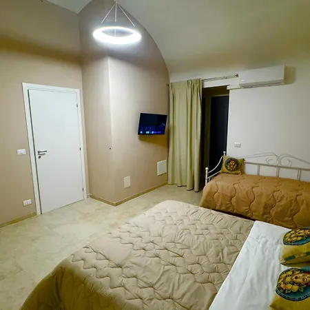 Apartman Helena's House
